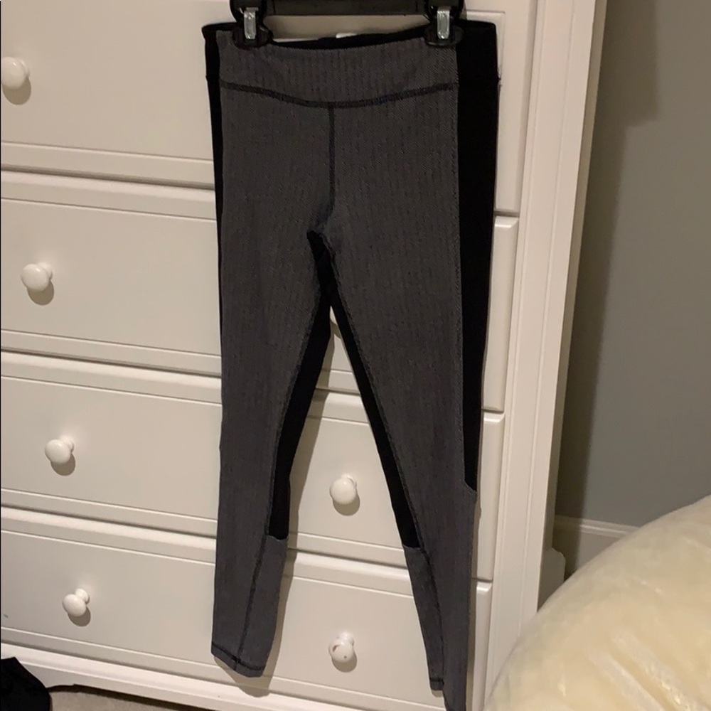 Ivivva leggings